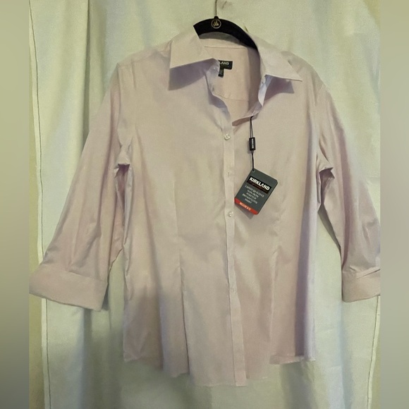 NWT Kirkland Signature Pink and White Pinstriped Button Down Shirt Size M 8/10 - Picture 2 of 10